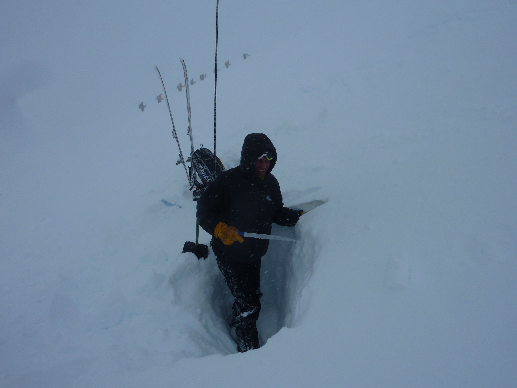 Schneedeckenuntersuchung Schneedeckenuntersuchung